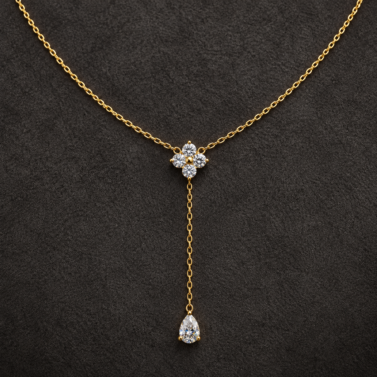 Necklace 1960 — product photograph