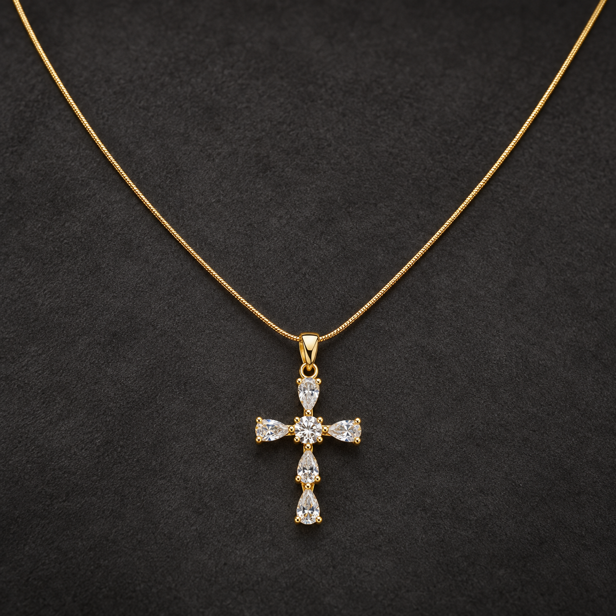 Necklace 1986 — product photograph