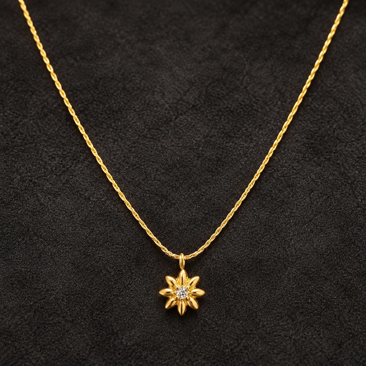 Necklace 1883 — product photograph