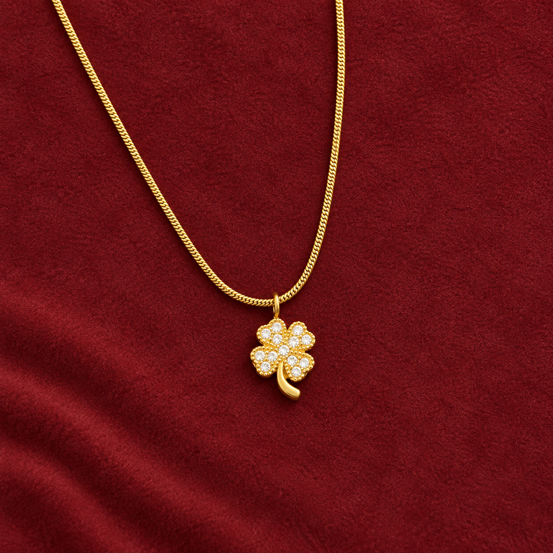 Necklace 1547 — product photograph