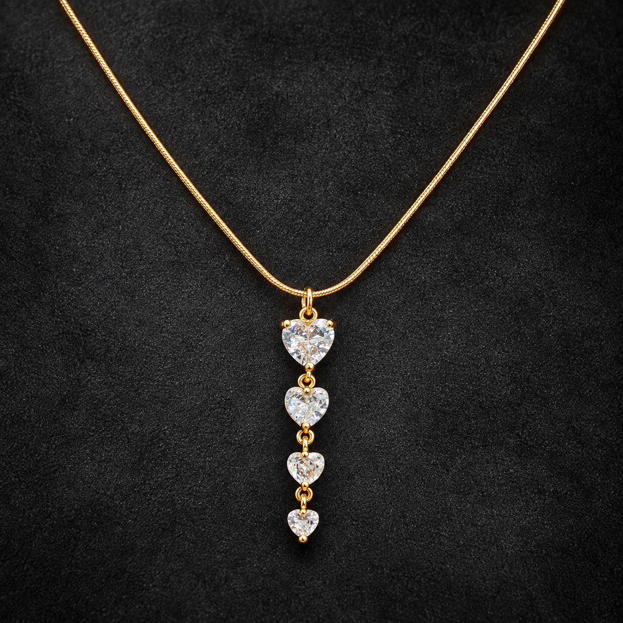 Necklace 1828 — product photograph