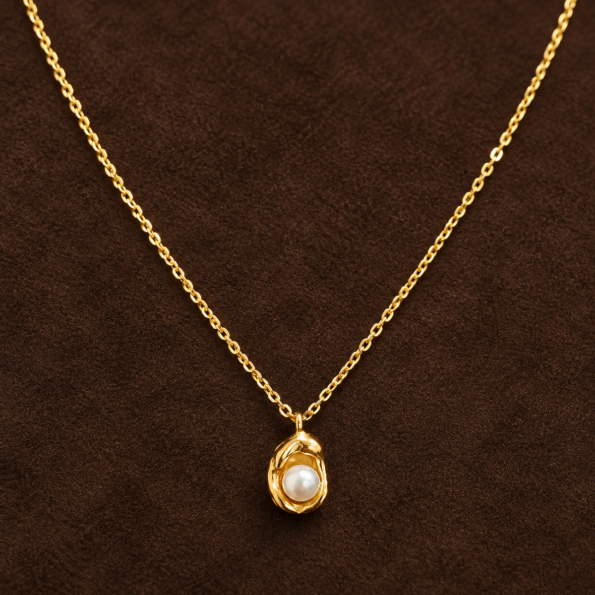 Necklace 1927 — product photograph
