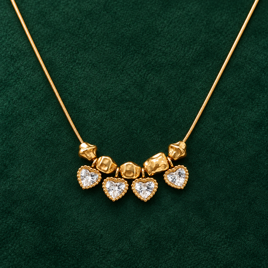 Necklace 1621 — product photograph