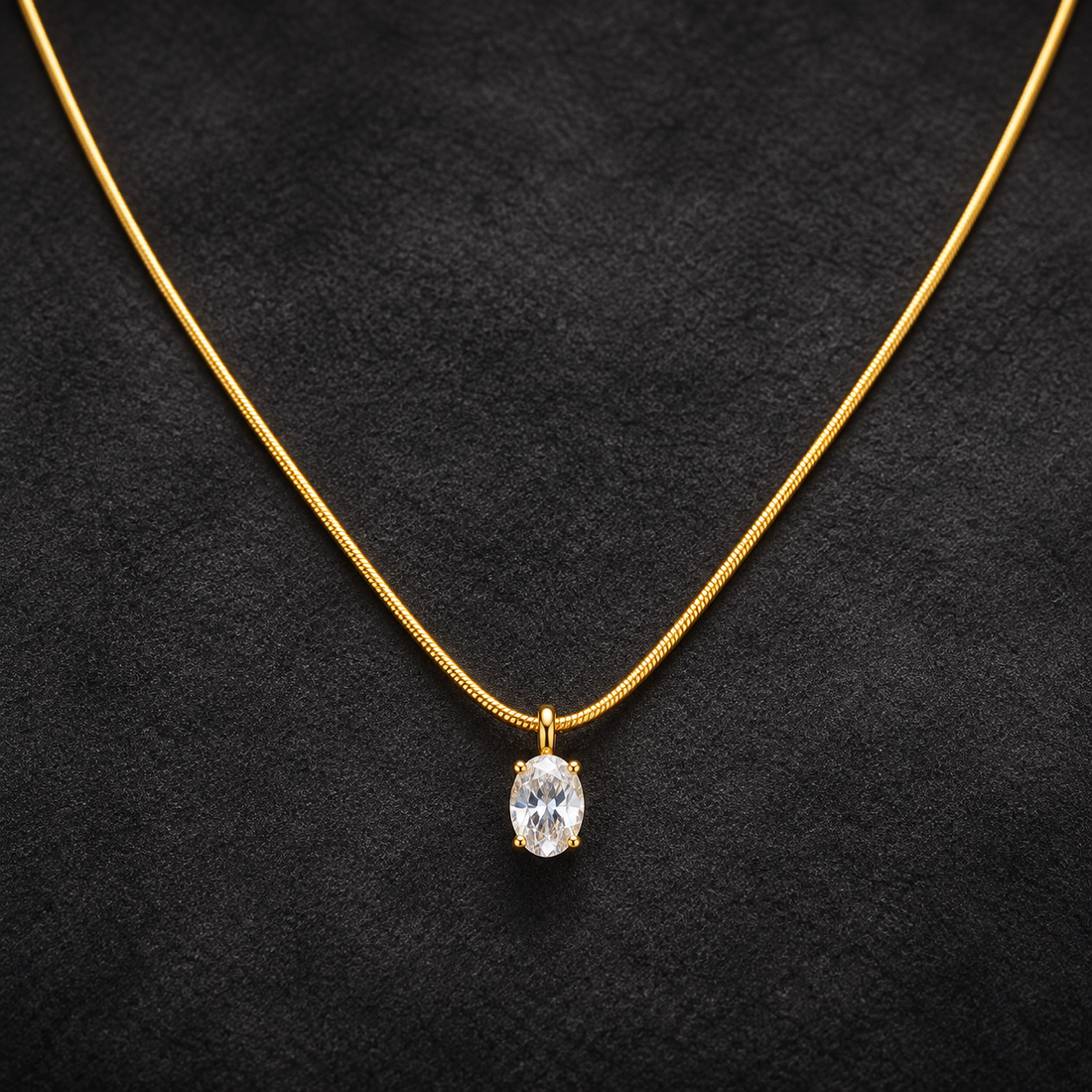 Necklace 1877 — product photograph