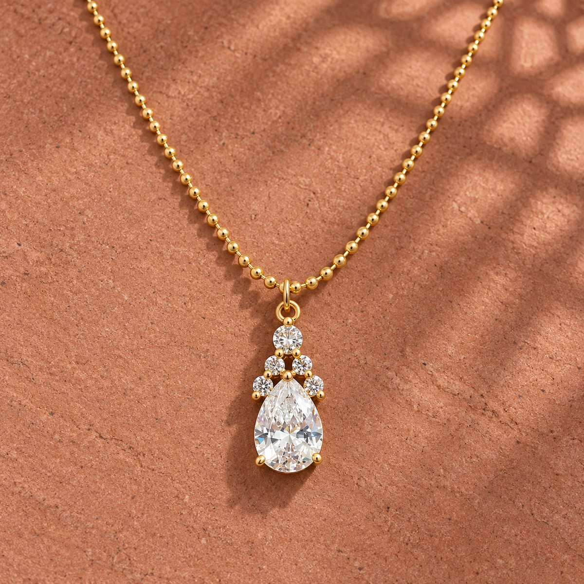 Necklace 1608 — product photograph