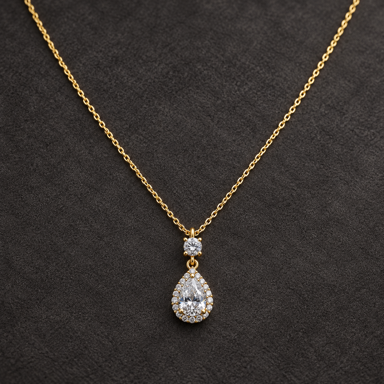 Necklace 2000 — product photograph