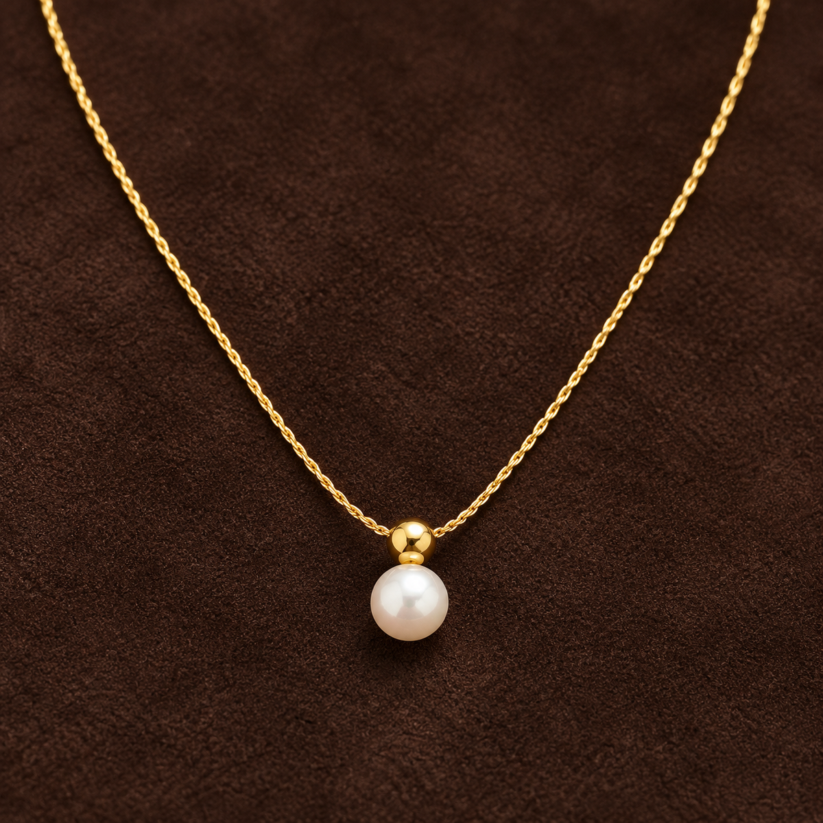 Necklace 1914 — product photograph