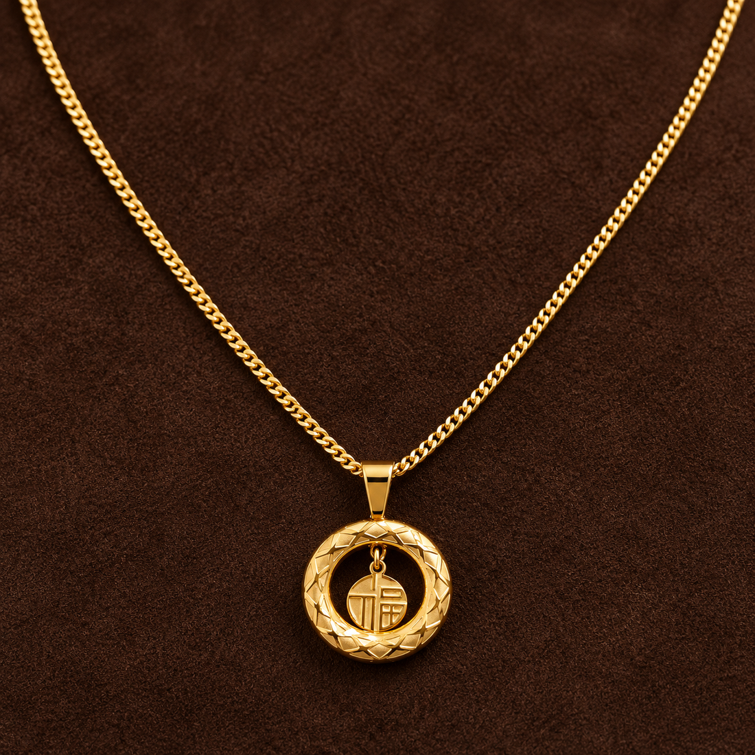Necklace 1924 — product photograph