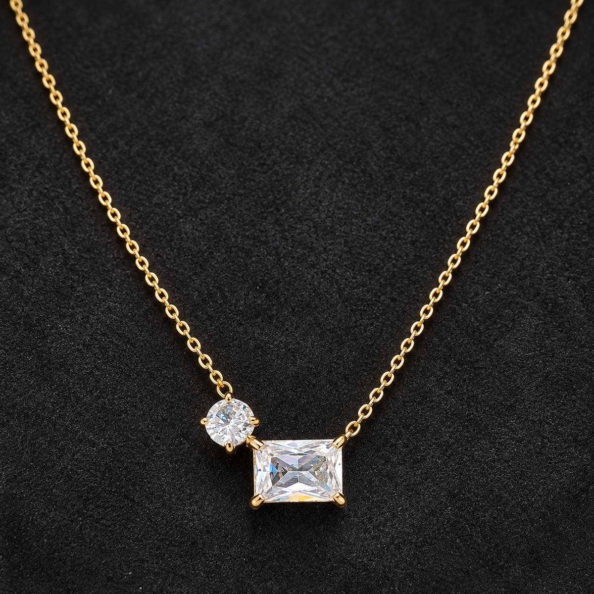Necklace 1854 — product photograph