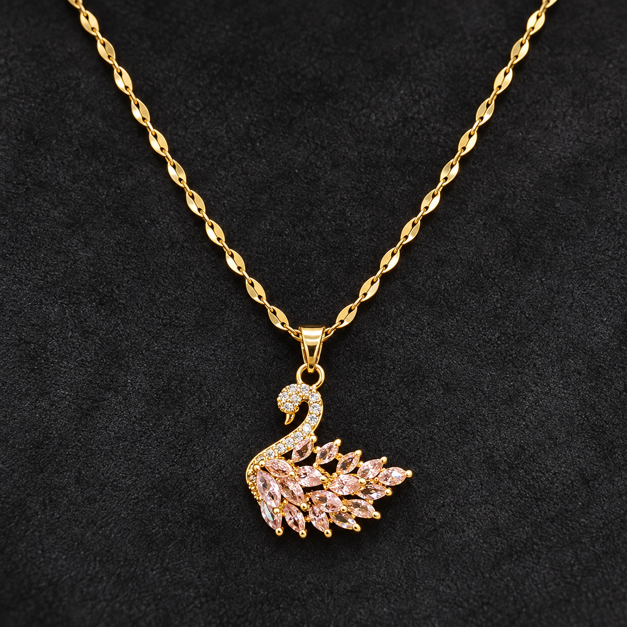 Necklace 1842 — product photograph
