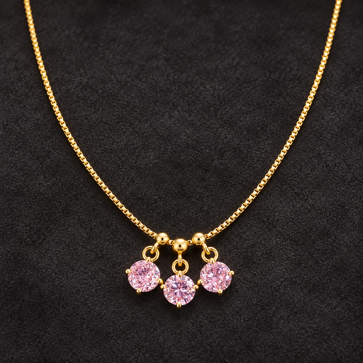 Necklace 1890 — product photograph