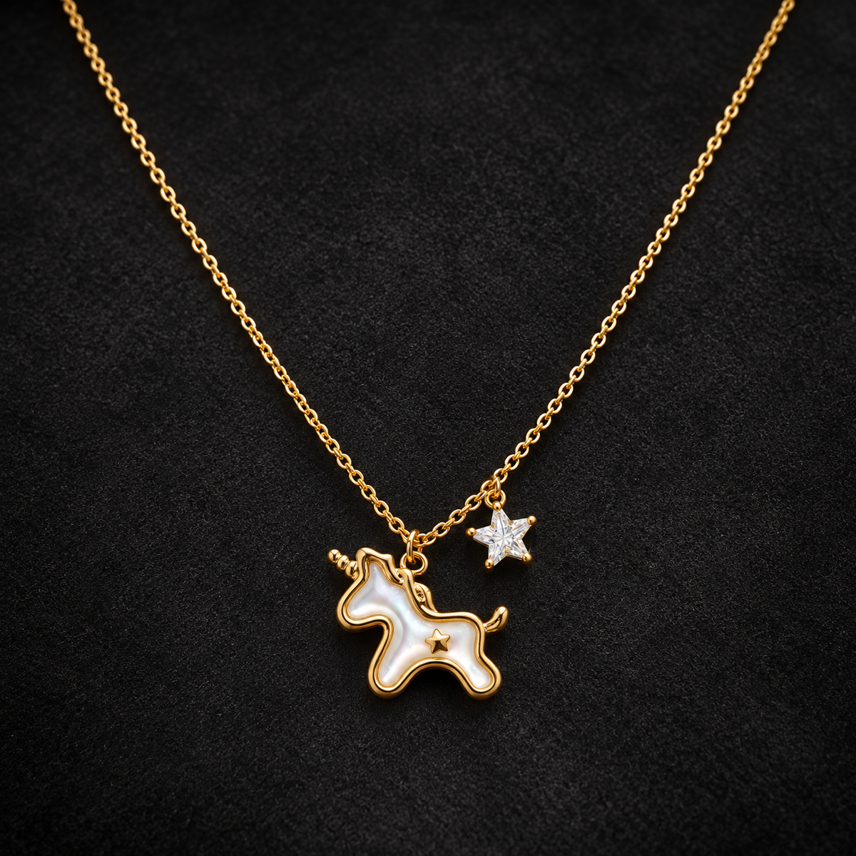 Necklace 1897 — product photograph