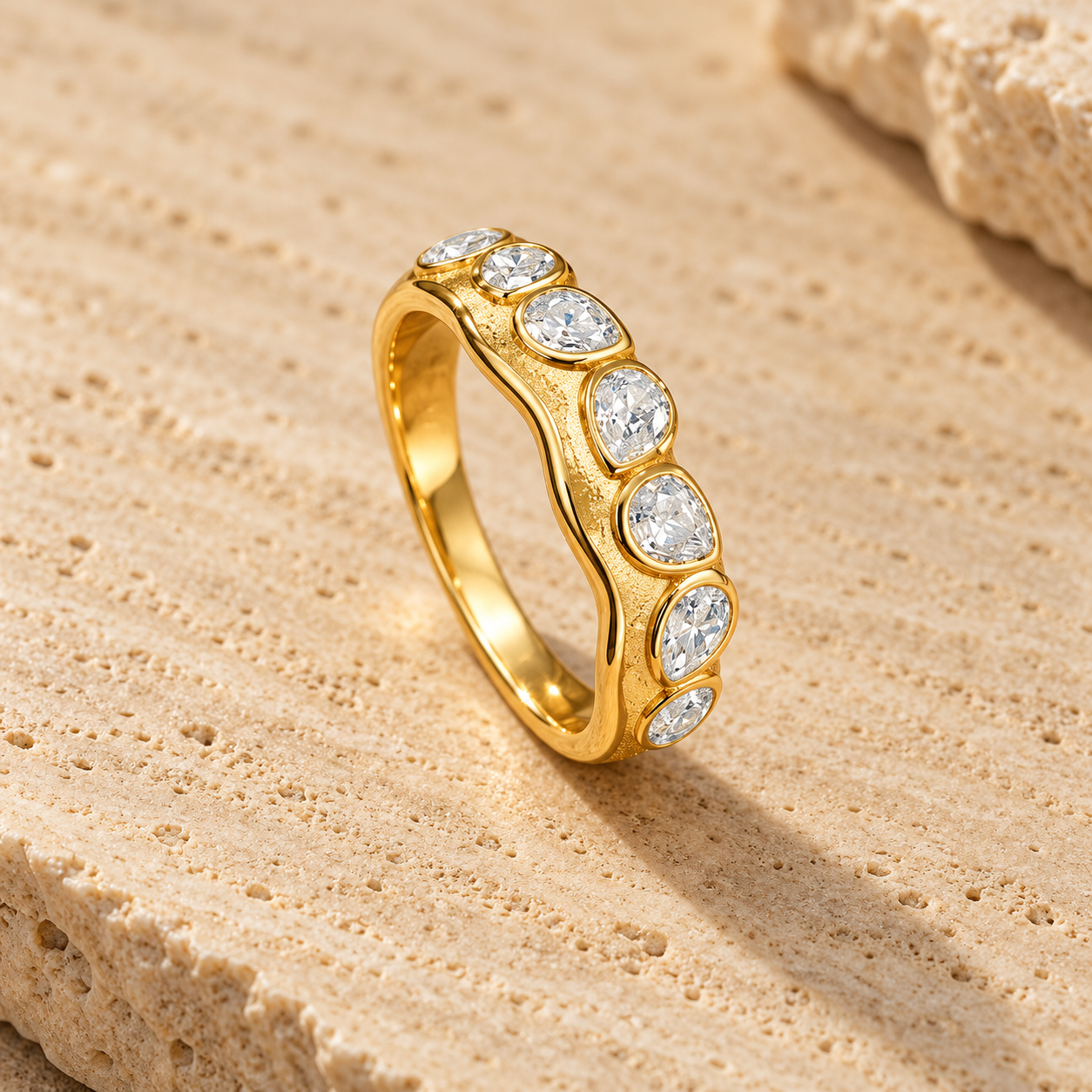 Rings 445 — product photograph