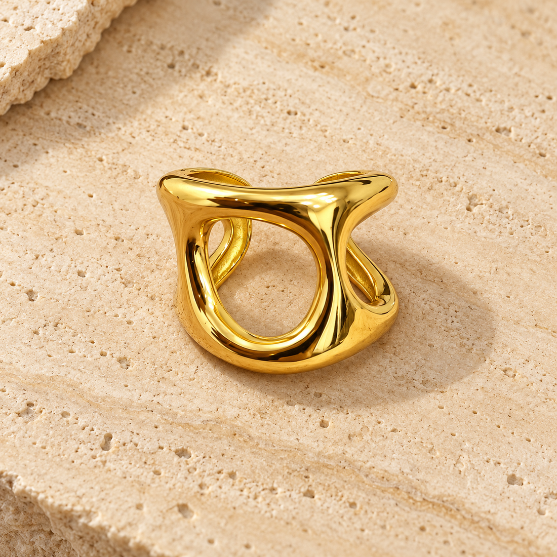 Rings 426 — product photograph